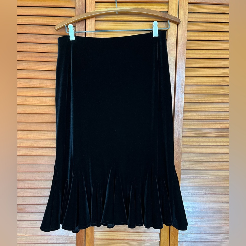 Black Velvet Fluted Skirt